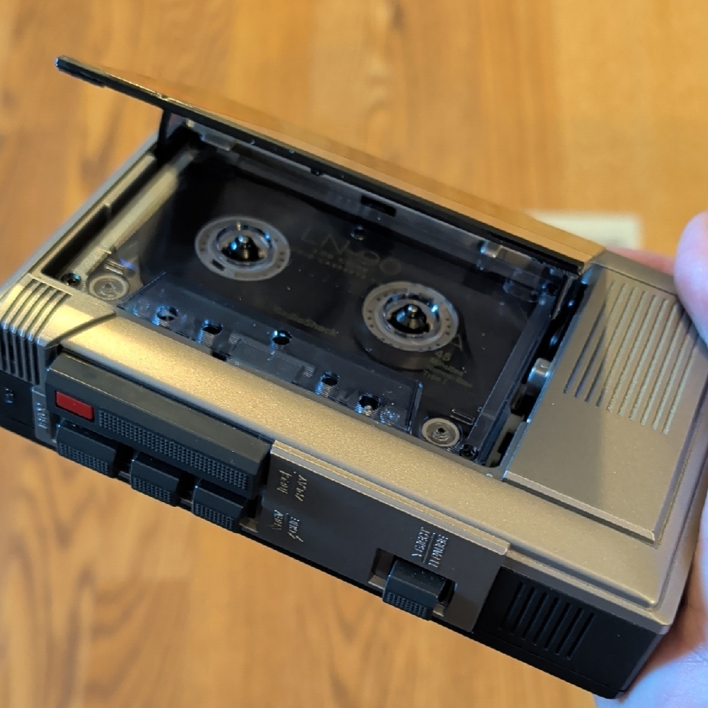 Panasonic RQ-345 Gray Microcassette Recorder - Picture 6 of 10